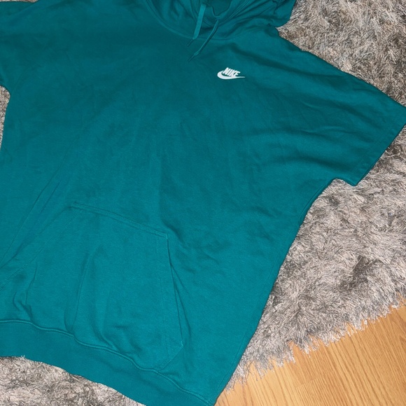 Women’s Nike Teal Short Sleeve Fleece Lined Hoodie / Pullover Size Large - Picture 3 of 6